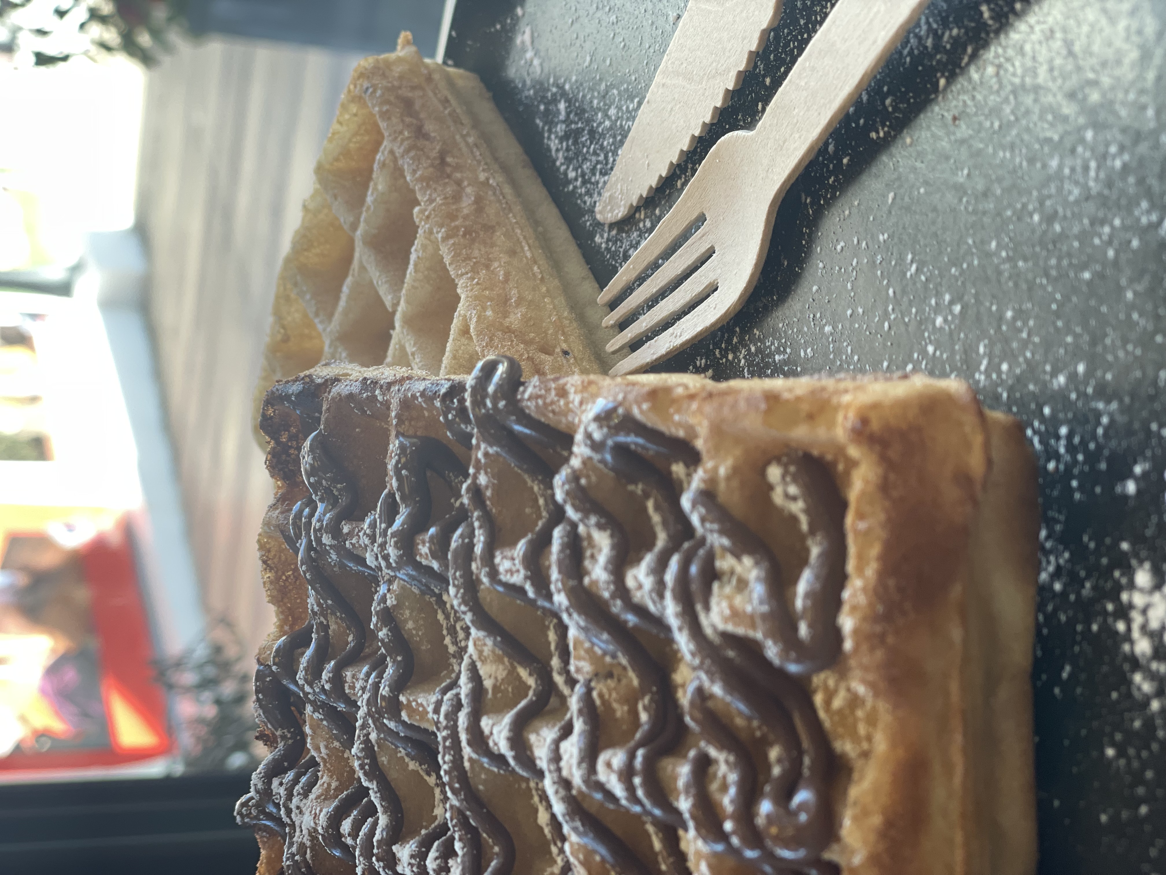 item.ImageAlternativeTextWithFallback