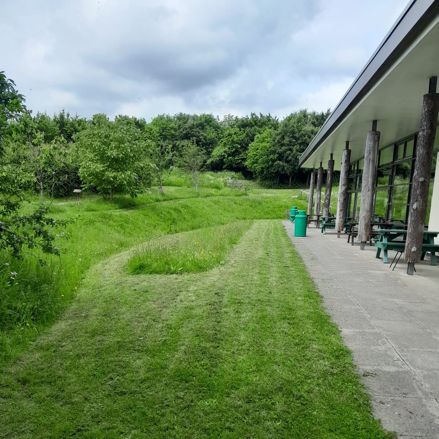 item.ImageAlternativeTextWithFallback